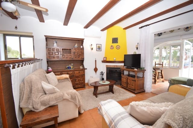 3 quarto Casa em Banda para venda em Moraira, Teulada-Moraira com piscina - 269 000 € (Ref: 9851287)