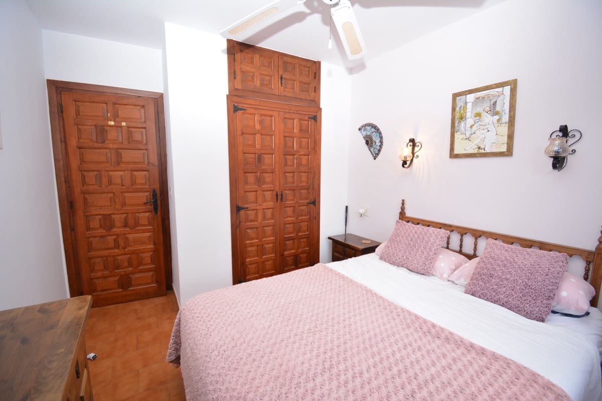 3 quarto Casa em Banda para venda em Moraira com piscina - 269 000 € (Ref: 9851287)