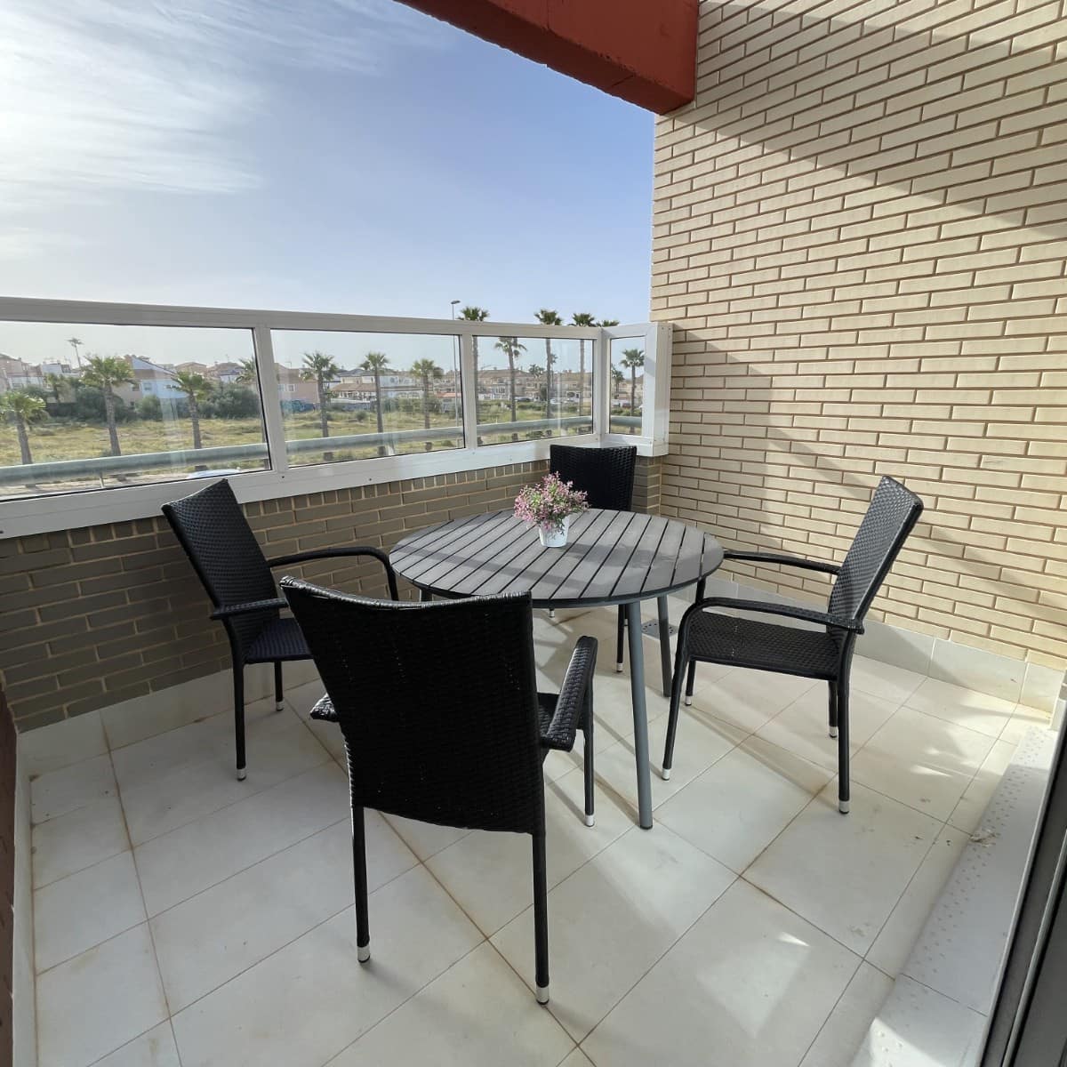 Appartement de 2 chambres de location de vacances à Torrevieja avec piscine - 420 € (Ref: 9880232)