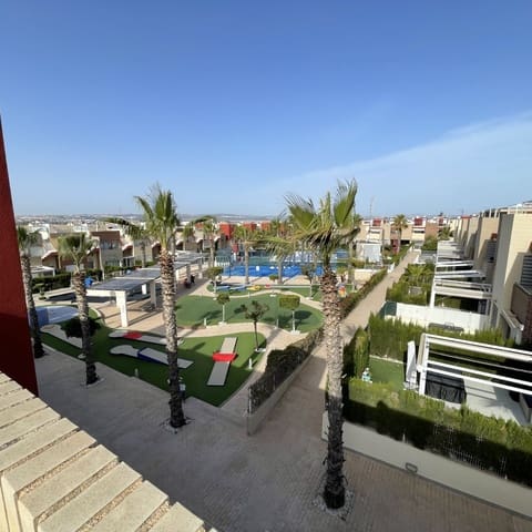 Appartement de 2 chambres de location de vacances à Parque Acuático - Sector 25, Torrevieja avec piscine - 420 € (Ref: 9880232)