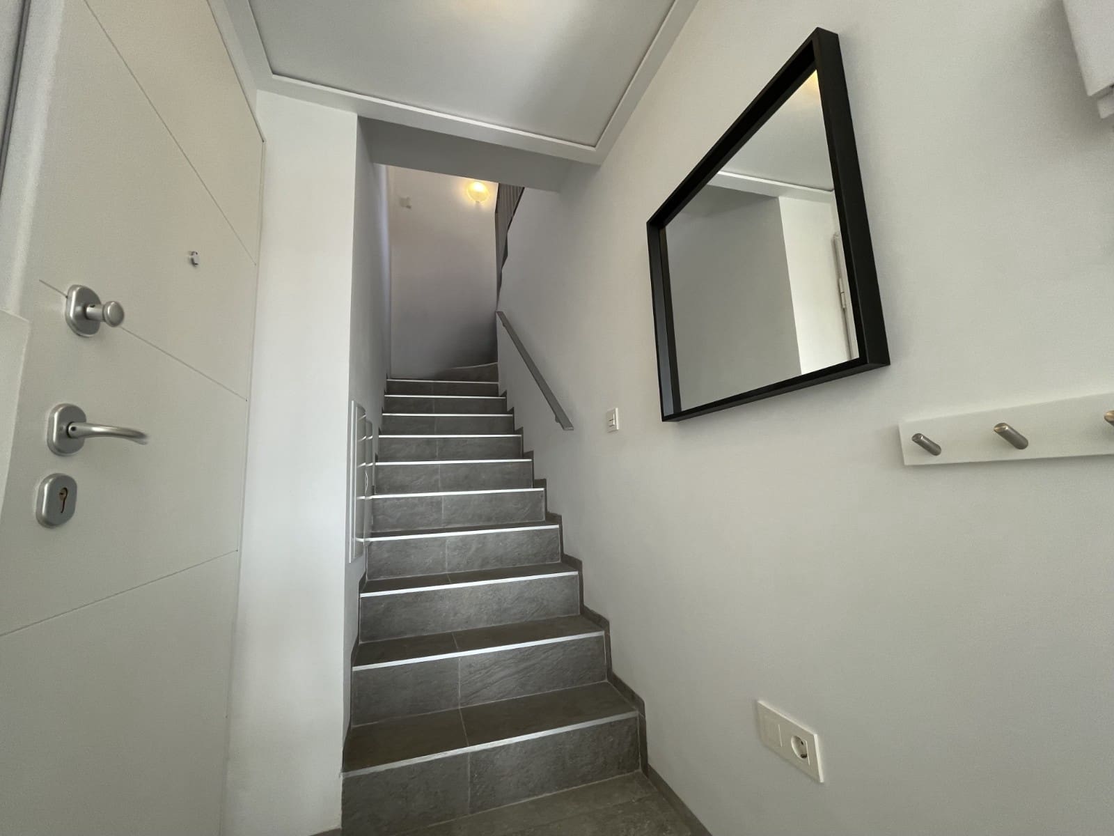 Appartement de 2 chambres de location de vacances à Torrevieja avec piscine - 420 € (Ref: 9880232)