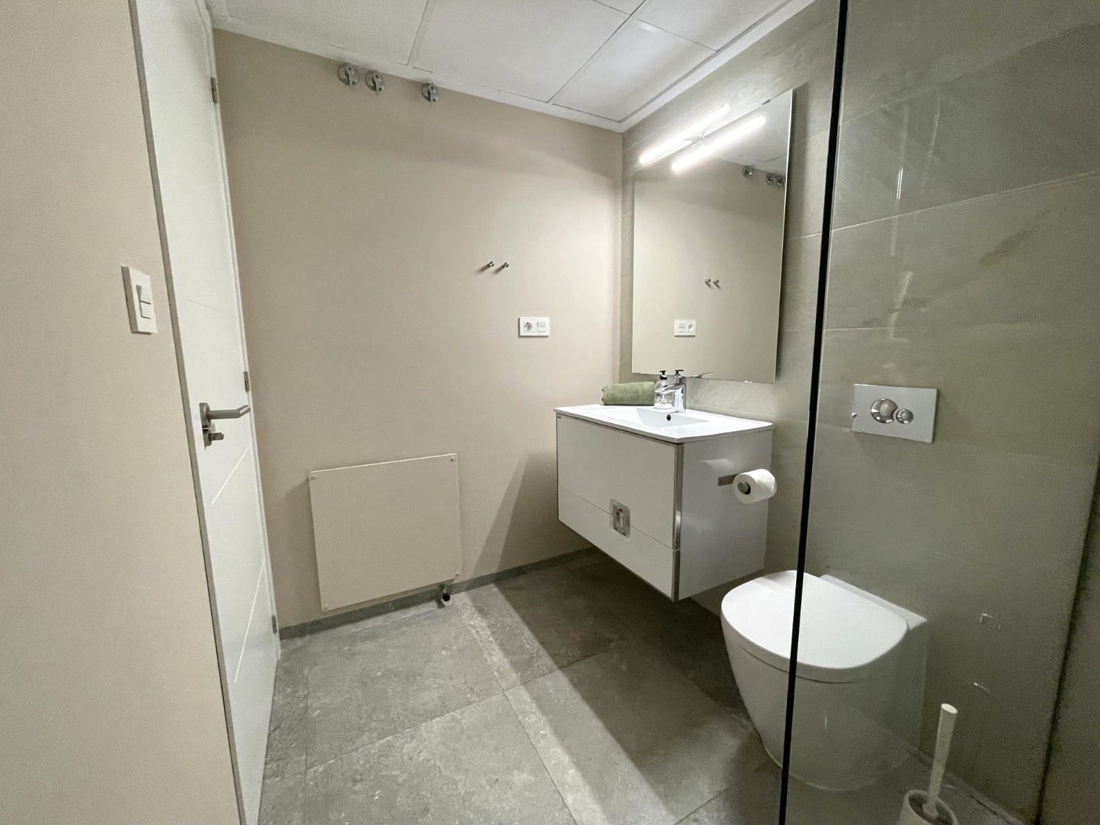 Appartement de 2 chambres de location de vacances à Torrevieja avec piscine - 420 € (Ref: 9880232)