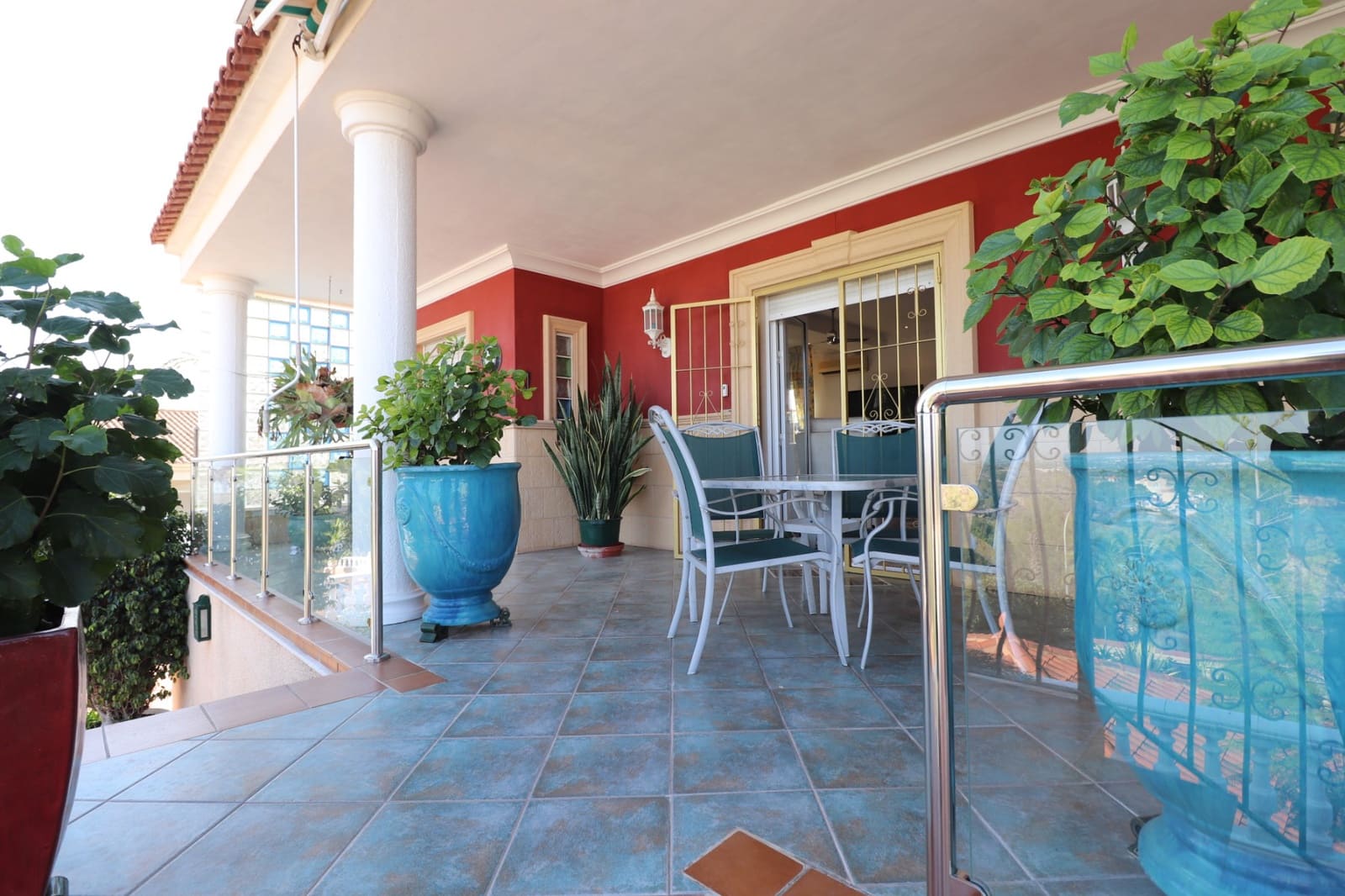 3 bedroom Villa for sale in Algorfa with pool - € 549,500 (Ref: 9926934)