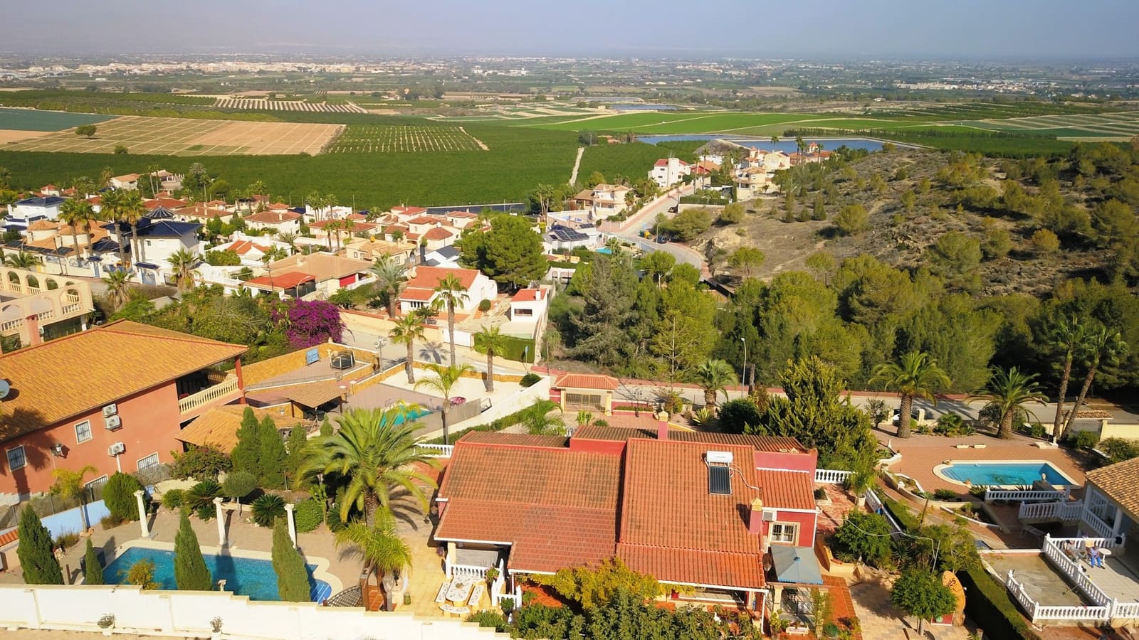 3 bedroom Villa for sale in Algorfa with pool - € 549,500 (Ref: 9926934)