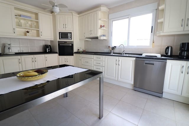 3 sovrum Villa till salu i Algorfa med pool - 585 000 € (Ref: 9926936)