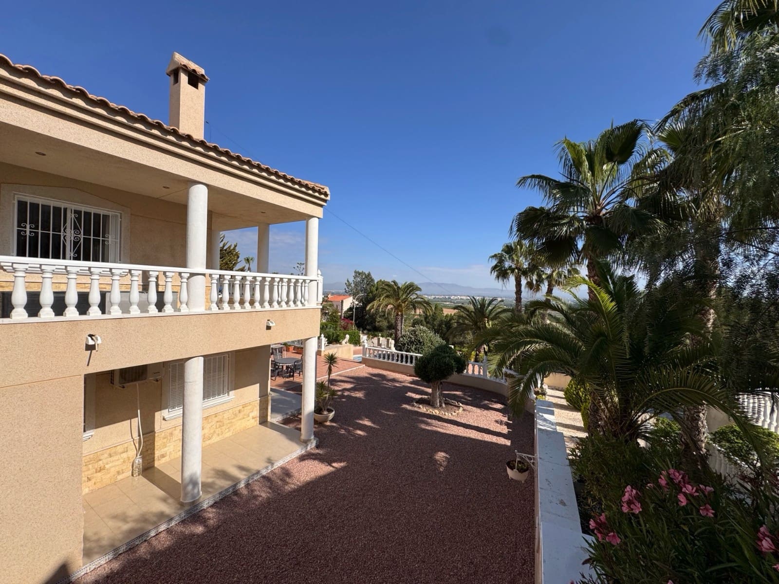 3 sovrum Villa till salu i Algorfa med pool - 585 000 € (Ref: 9926936)