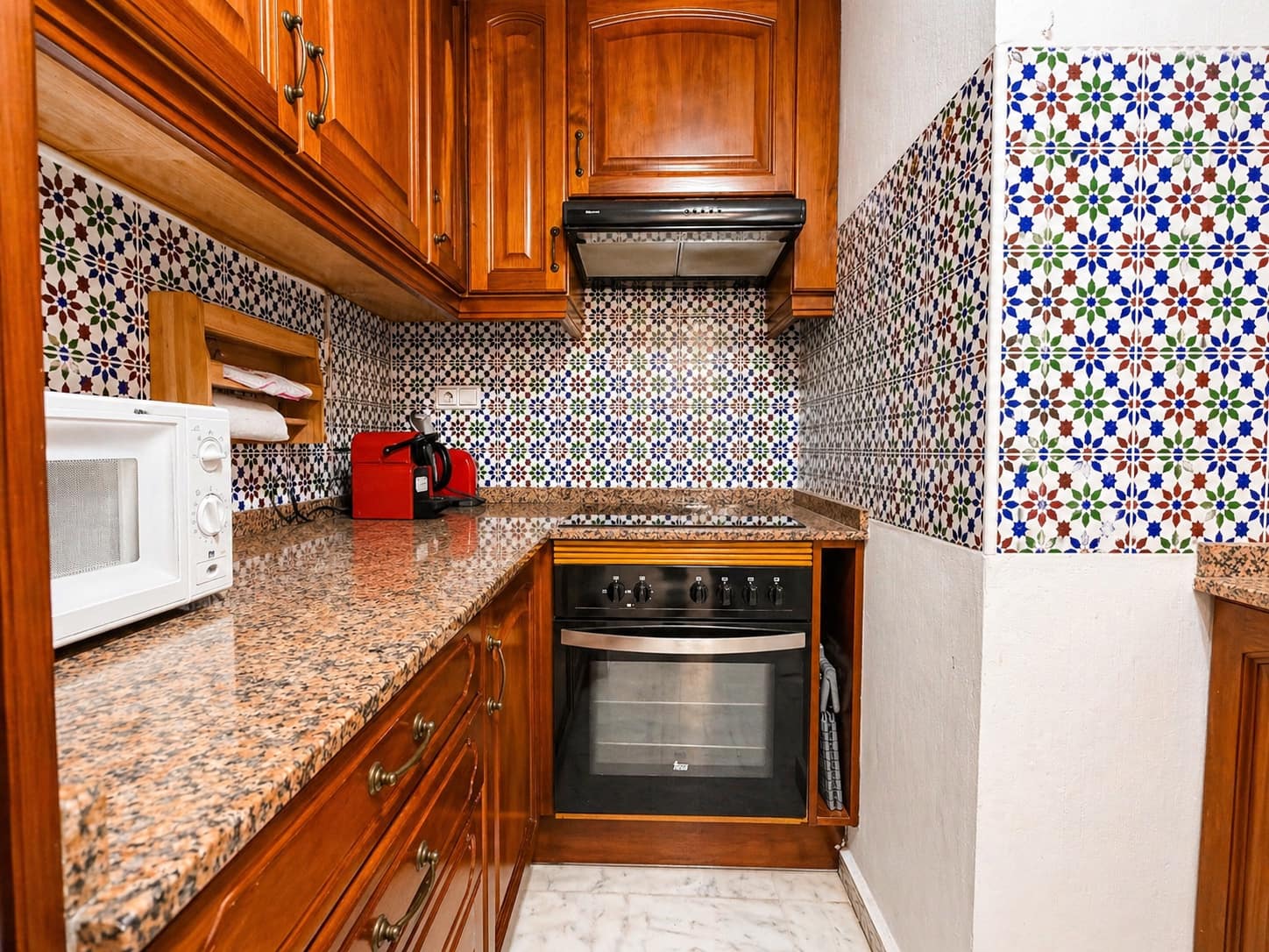 3 bedroom Apartment for sale in Torrevieja with pool - € 255,000 (Ref: 9930419)