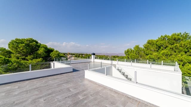 6 sovrum Villa till salu i Los Balcones - Los Altos, Torrevieja med pool - 890 000 € (Ref: 9930422)