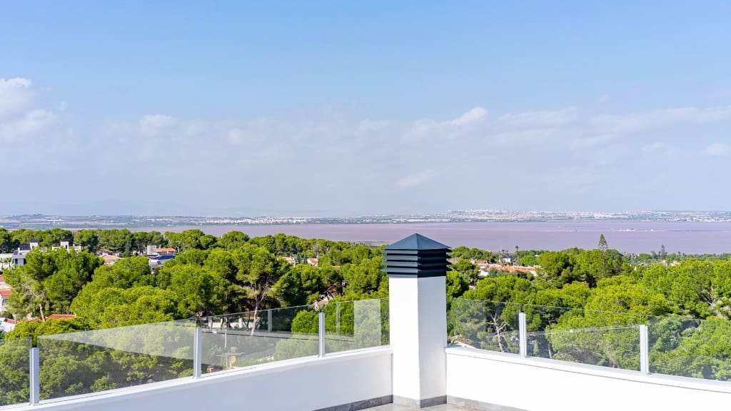 6 sovrum Villa till salu i Torrevieja med pool - 890 000 € (Ref: 9930422)