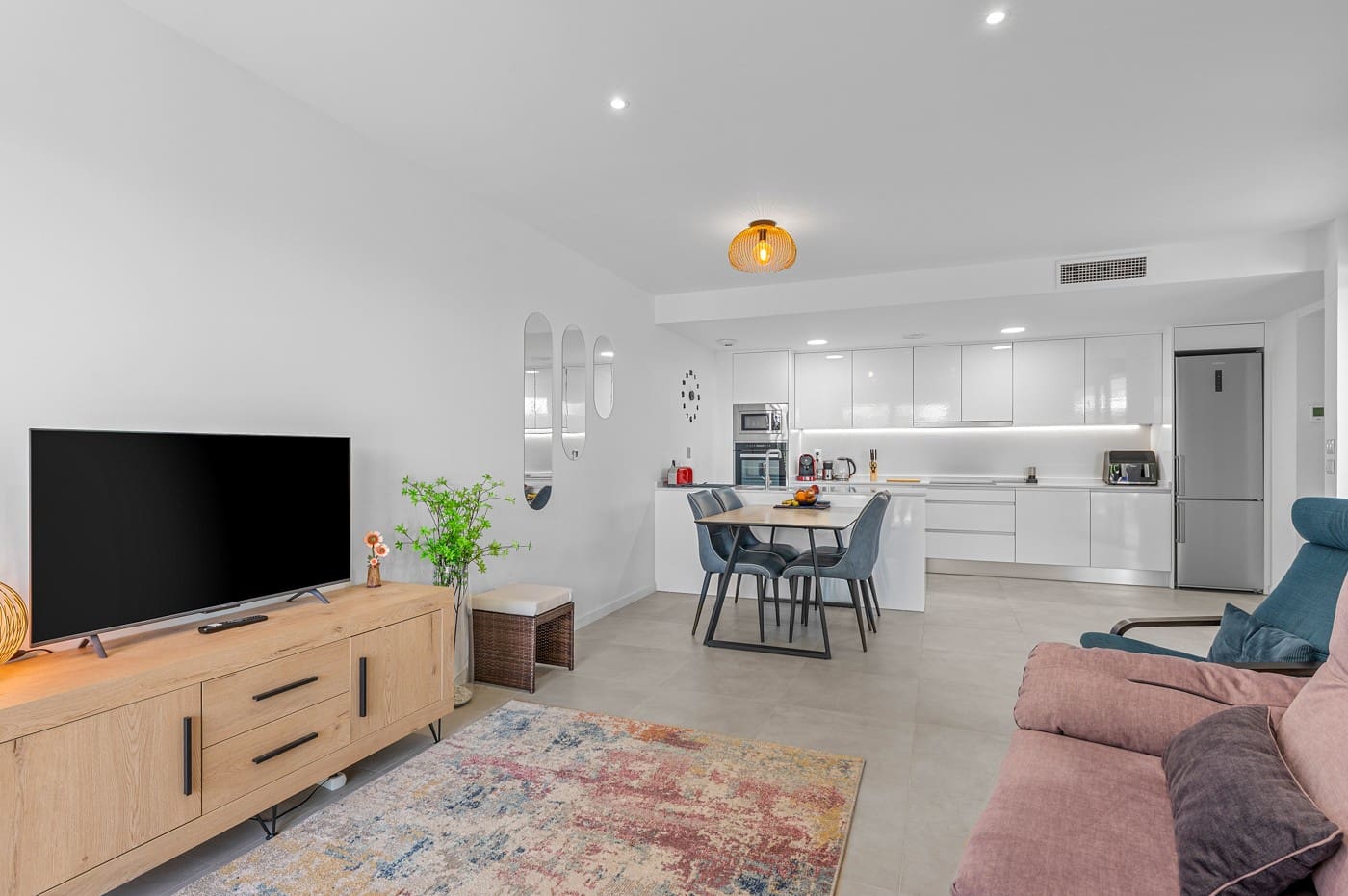 3 makuuhuone Huoneisto myytävänä paikassa Dehesa de Campoamor mukana uima-altaan - 349 000 € (Ref: 9930427)