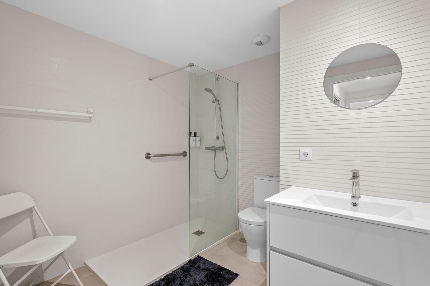 3 makuuhuone Huoneisto myytävänä paikassa Dehesa de Campoamor mukana uima-altaan - 349 000 € (Ref: 9930427)