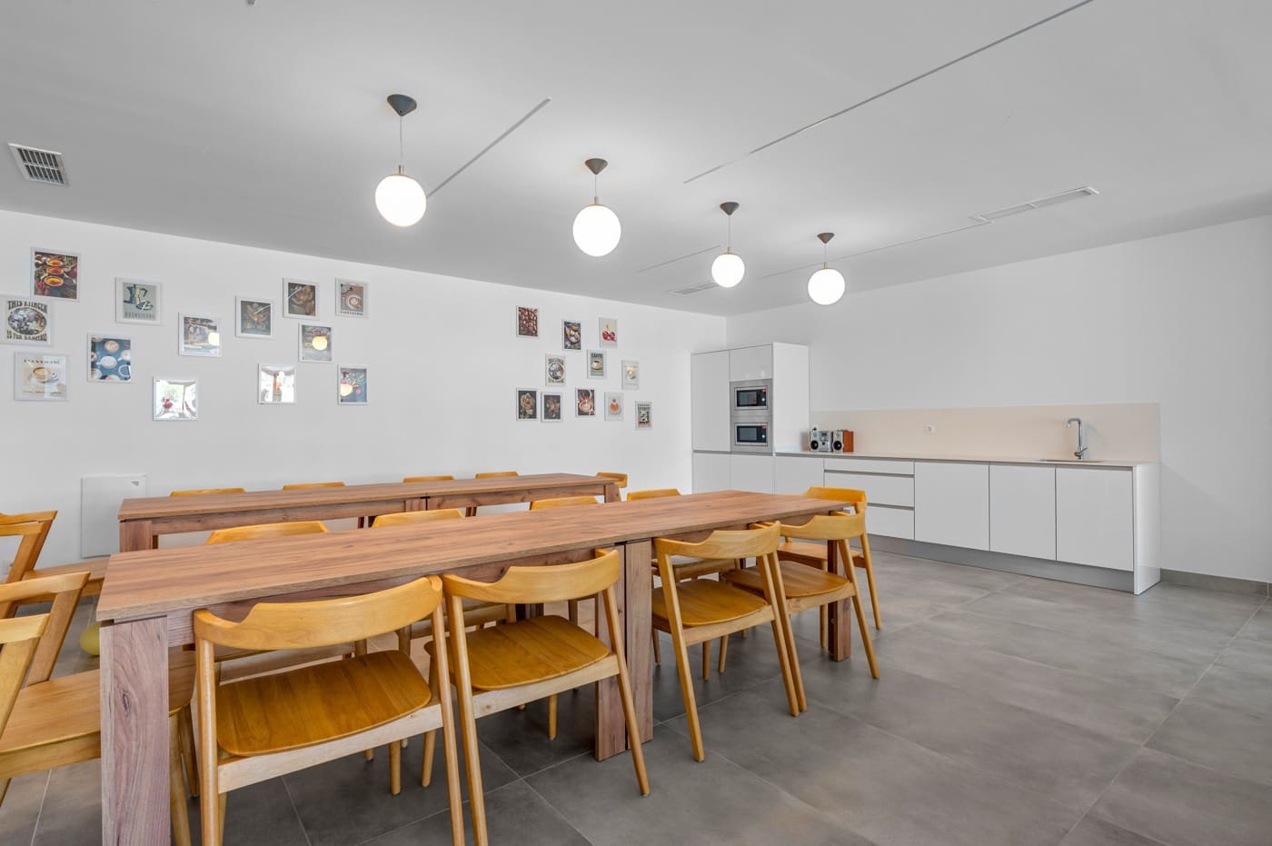 3 makuuhuone Huoneisto myytävänä paikassa Dehesa de Campoamor mukana uima-altaan - 349 000 € (Ref: 9930427)