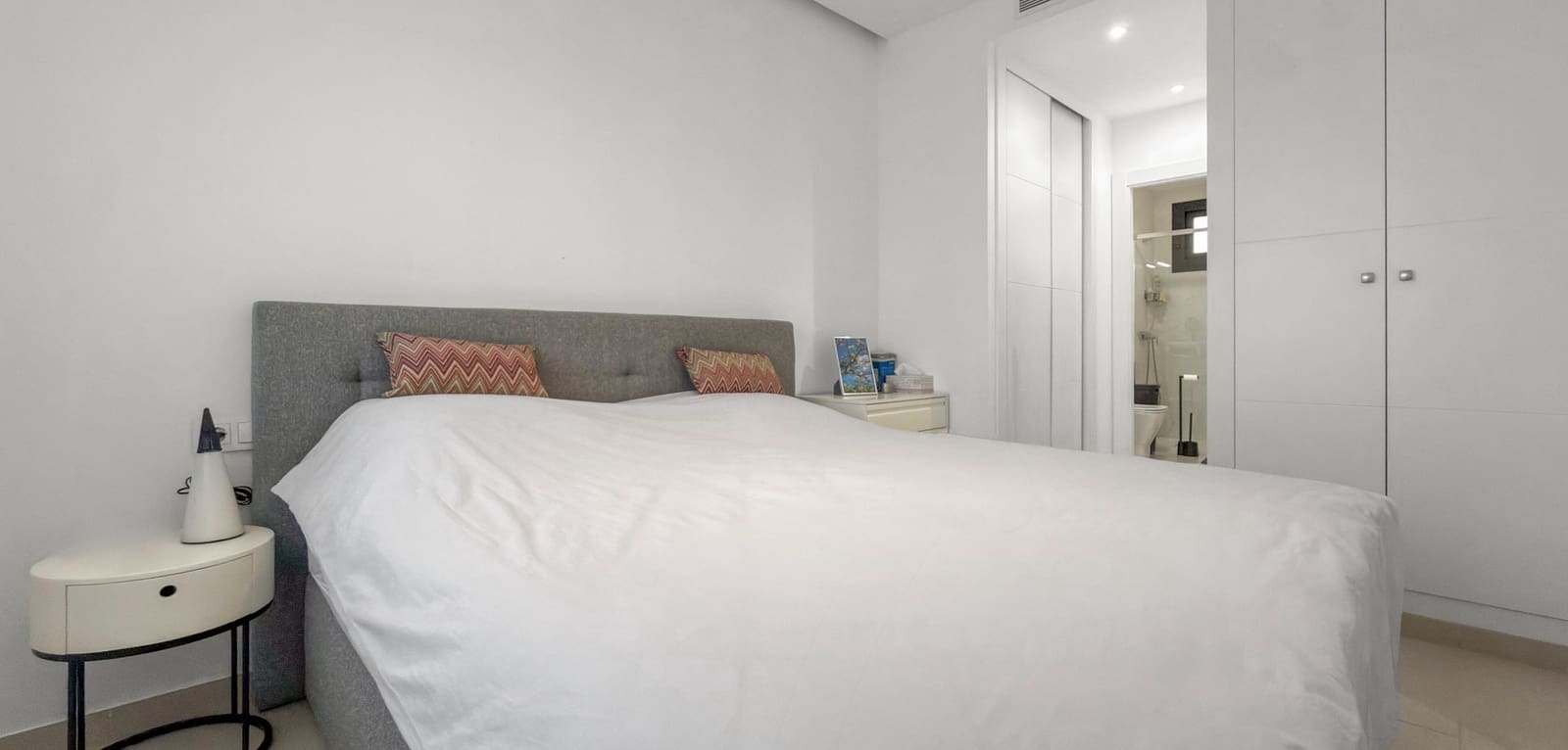 2 quarto Apartamento para venda em Pilar de la Horadada com piscina - 354 000 € (Ref: 9930431)