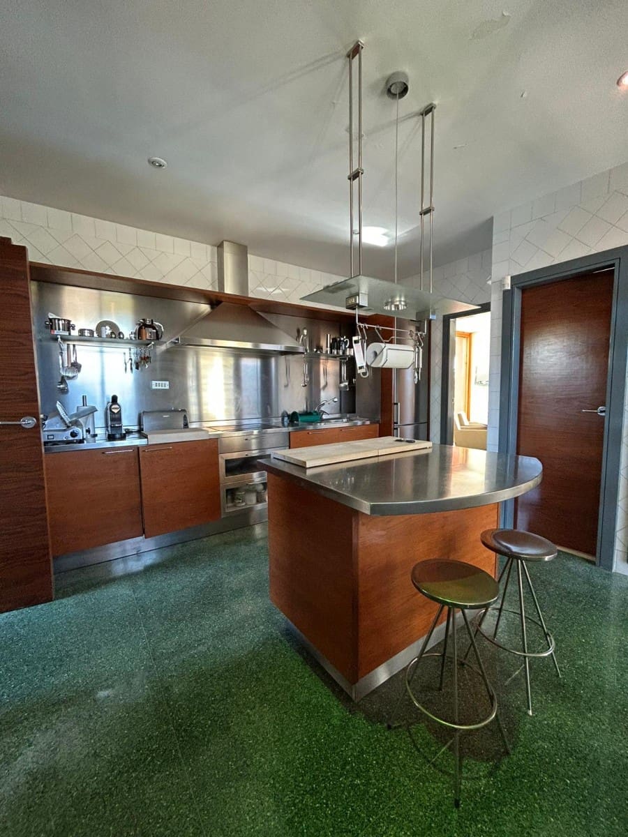 4 soveværelse Villa til salg i Dehesa de Campoamor med swimmingpool - € 1.300.000 (Ref: 9930442)
