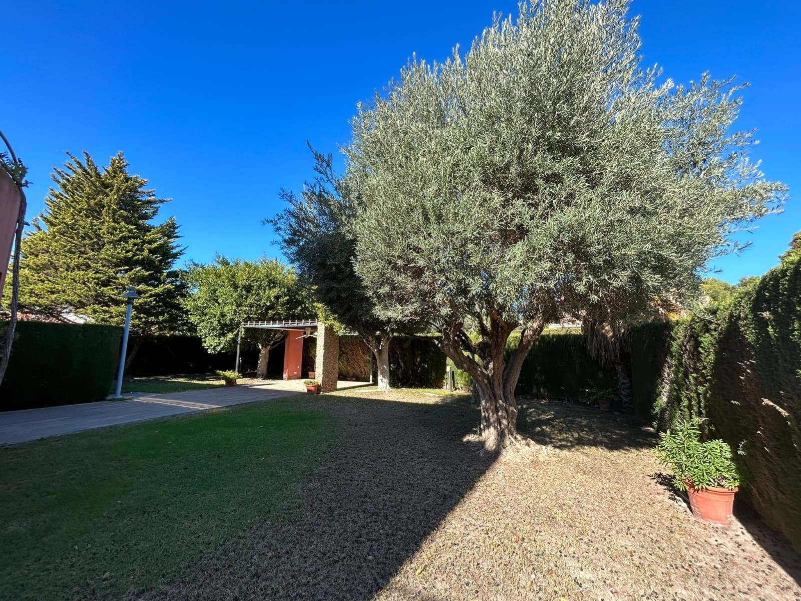 4 soveværelse Villa til salg i Dehesa de Campoamor med swimmingpool - € 1.300.000 (Ref: 9930442)