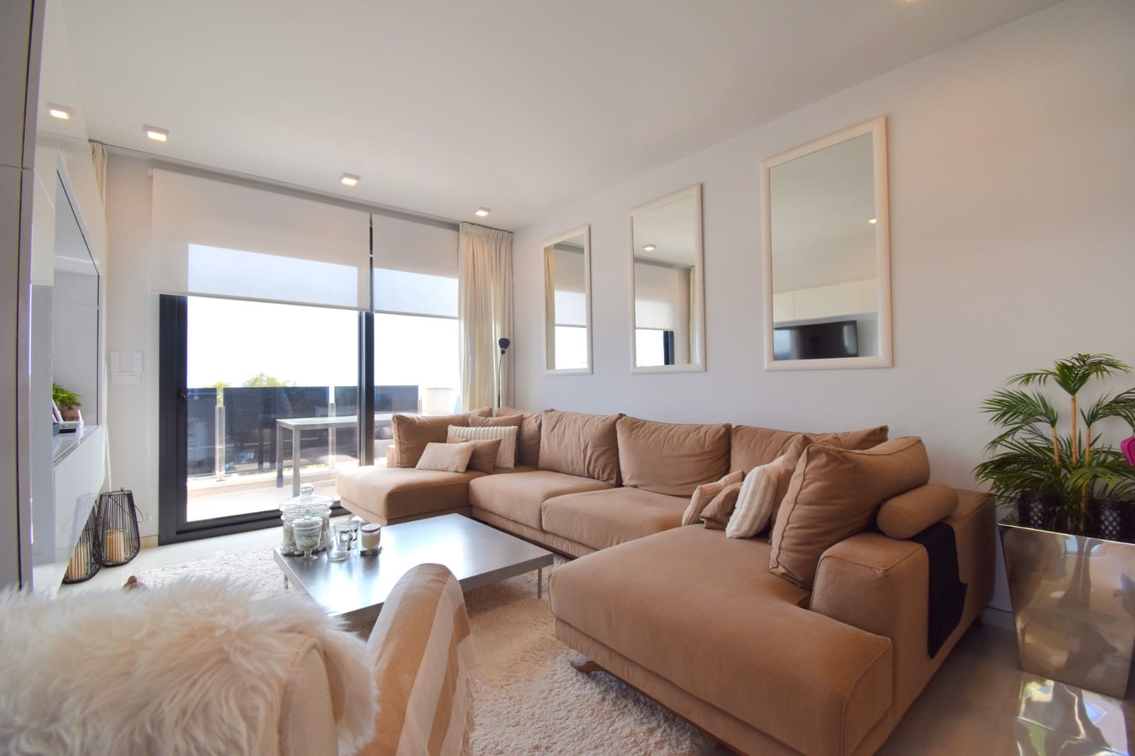 3 Zimmer Apartment zu verkaufen in Playa Flamenca mit Pool - 475.000 € (Ref: 9930444)
