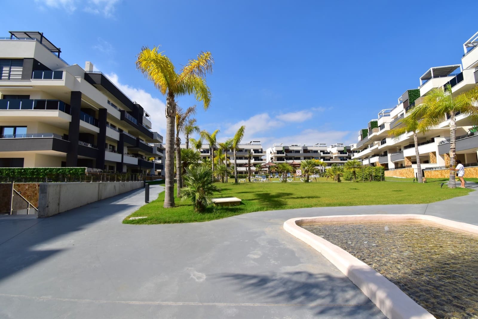 3 Zimmer Apartment zu verkaufen in Playa Flamenca mit Pool - 475.000 € (Ref: 9930444)