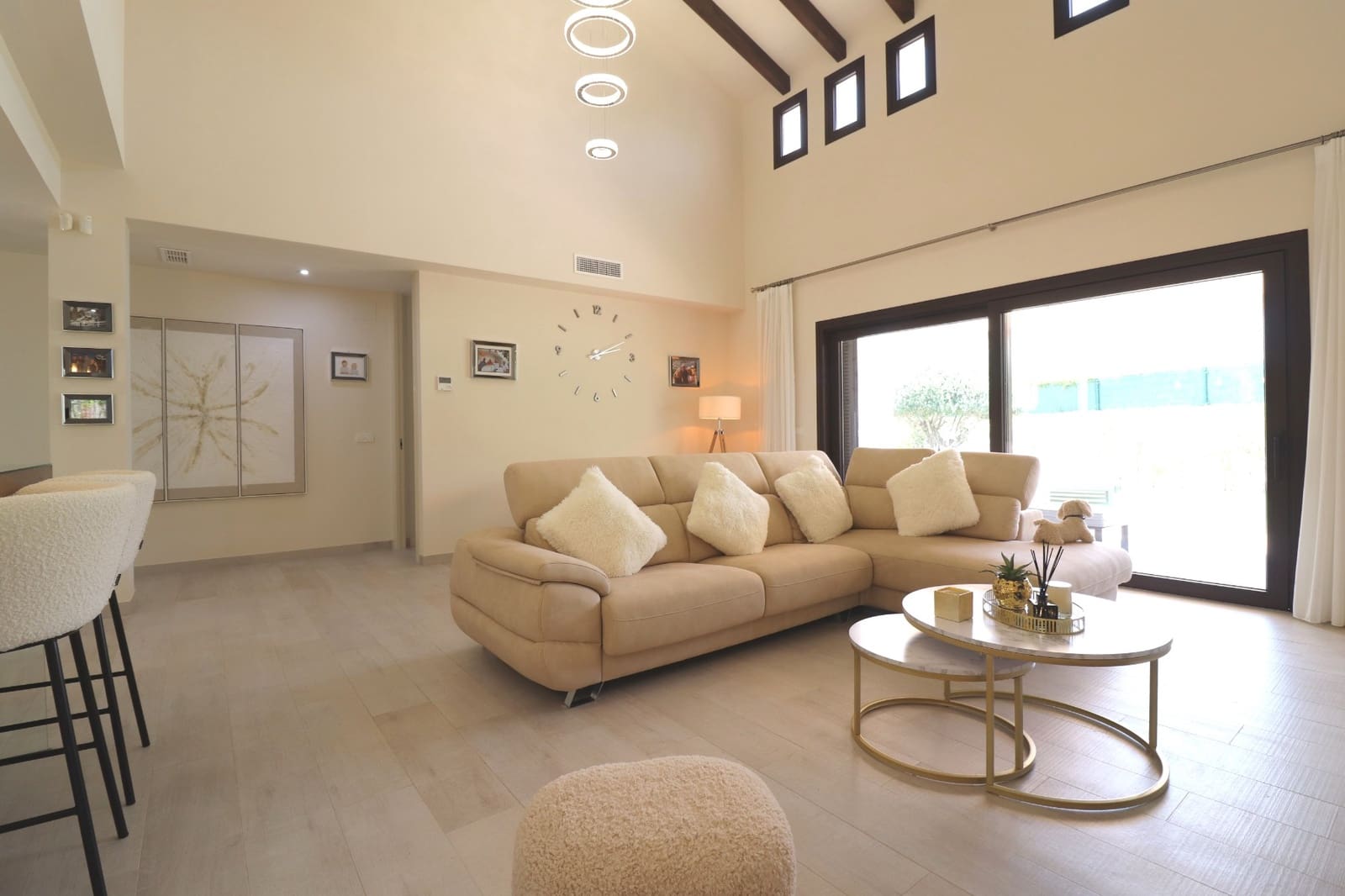 Chalet de 3 habitaciones en Algorfa en venta con piscina - 550.000 € (Ref: 9930447)
