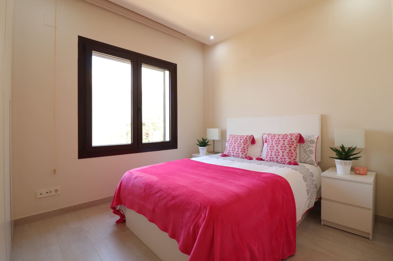 Chalet de 3 habitaciones en Algorfa en venta con piscina - 550.000 € (Ref: 9930447)