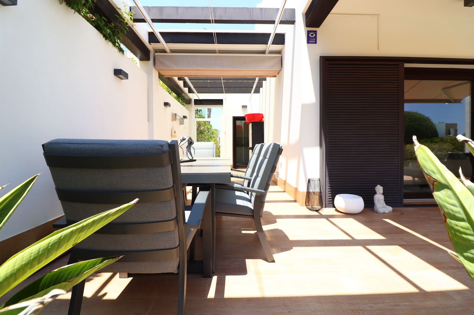 Chalet de 3 habitaciones en Algorfa en venta con piscina - 550.000 € (Ref: 9930447)