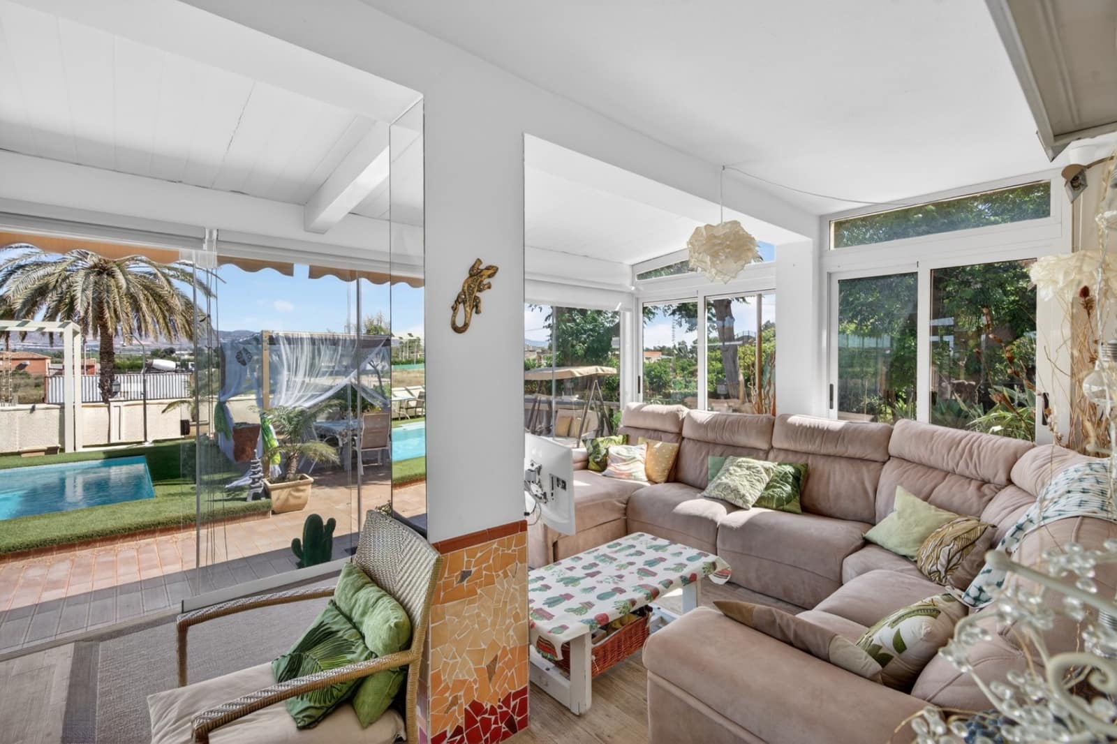 3 sovrum Villa till salu i Orihuela Costa med pool - 325 000 € (Ref: 9930470)