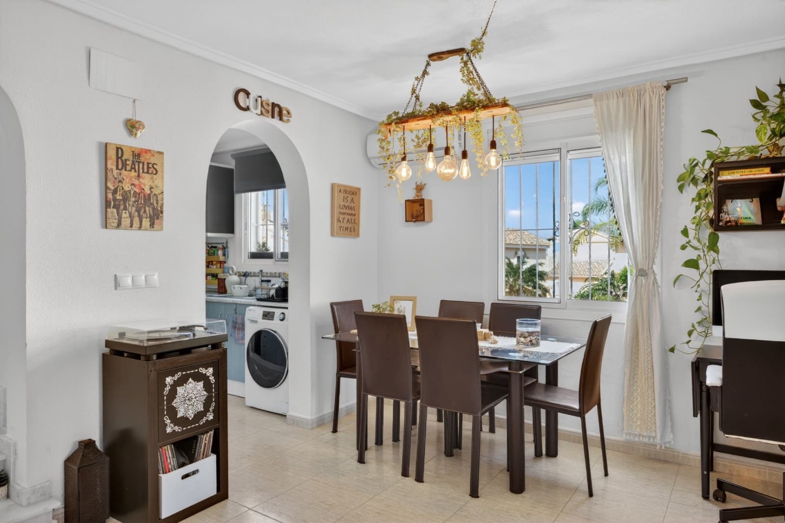 6 soveværelse Villa til salg i Gran Alacant med swimmingpool - € 539.900 (Ref: 9930472)