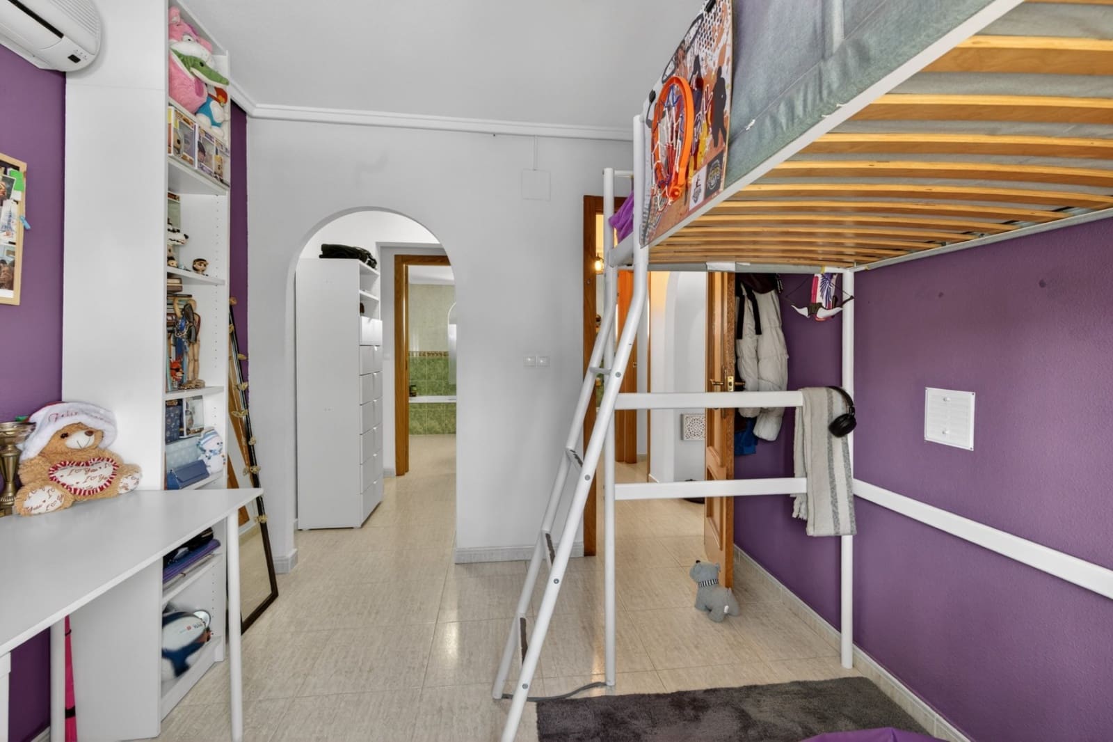 6 soveværelse Villa til salg i Gran Alacant med swimmingpool - € 539.900 (Ref: 9930472)