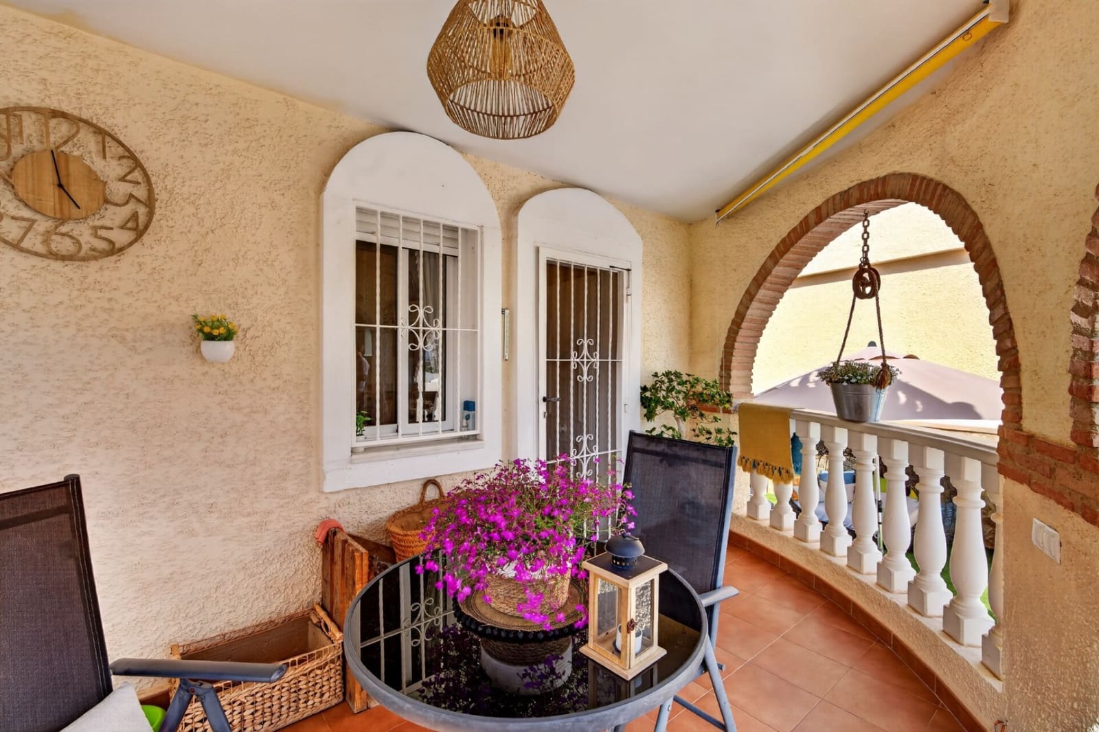 6 soveværelse Villa til salg i Gran Alacant med swimmingpool - € 539.900 (Ref: 9930472)
