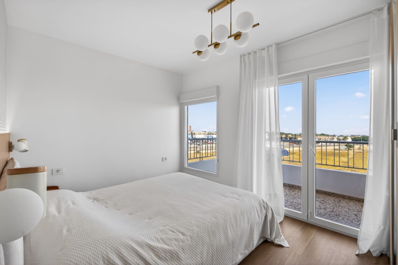 2 soveværelse Penthouse til salg i Orihuela Costa med swimmingpool - € 210.000 (Ref: 9930474)