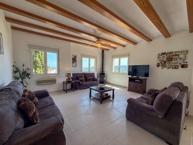 5 slaapkamer Villa te koop in Pego met zwembad - € 498.000 (Ref: 9930478)