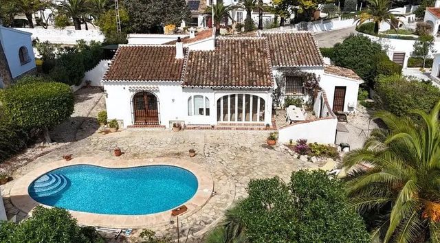 3 soverom Villa til salgs i Javea / Xàbia med svømmebasseng garasje - € 610 000 (Ref: 9930480)