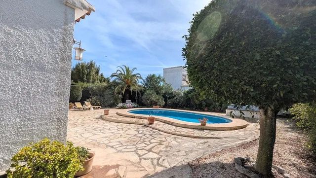 3 soverom Villa til salgs i Javea / Xàbia med svømmebasseng garasje - € 610 000 (Ref: 9930480)