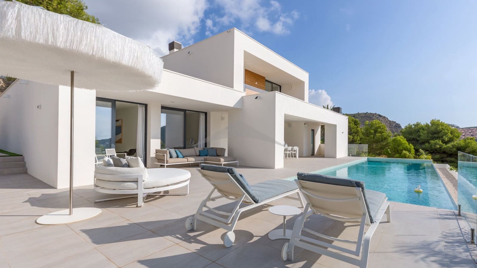 4 sovrum Villa till salu i Moraira med pool - 1 950 000 € (Ref: 9930481)