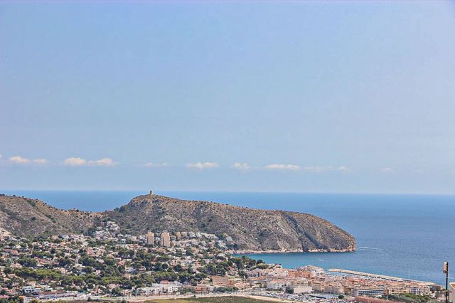 3 makuuhuone Huvila myytävänä paikassa Moraira, Teulada-Moraira mukana uima-altaan 
autotalli - 2 250 000 € (Ref: 9930483)