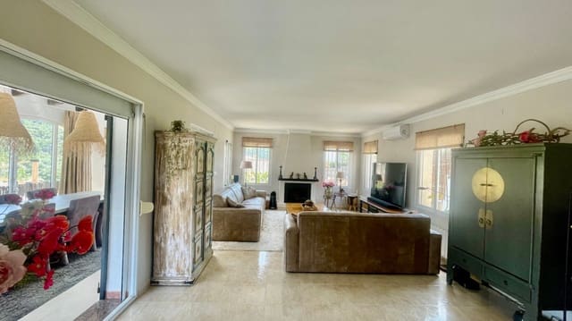 4 soveværelse Villa til salg i Jalón / Xaló med swimmingpool - € 625.000 (Ref: 9930489)