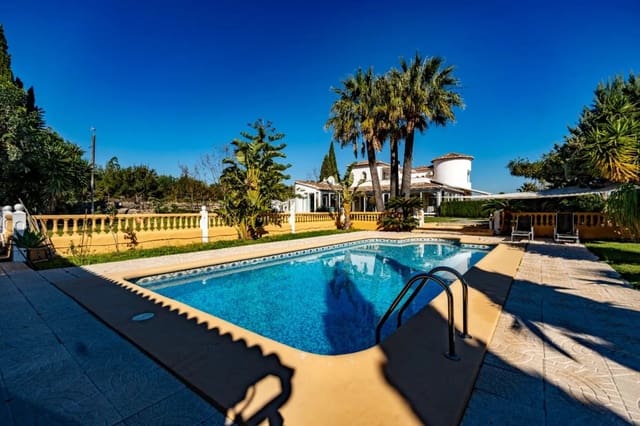 4 slaapkamer Finca/Landhuis te koop in Dénia met zwembad - € 1.350.000 (Ref: 9930495)