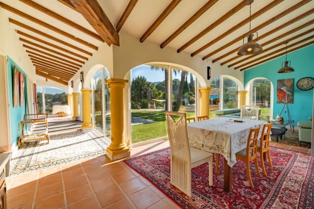 4 slaapkamer Finca/Landhuis te koop in Dénia met zwembad - € 1.350.000 (Ref: 9930495)