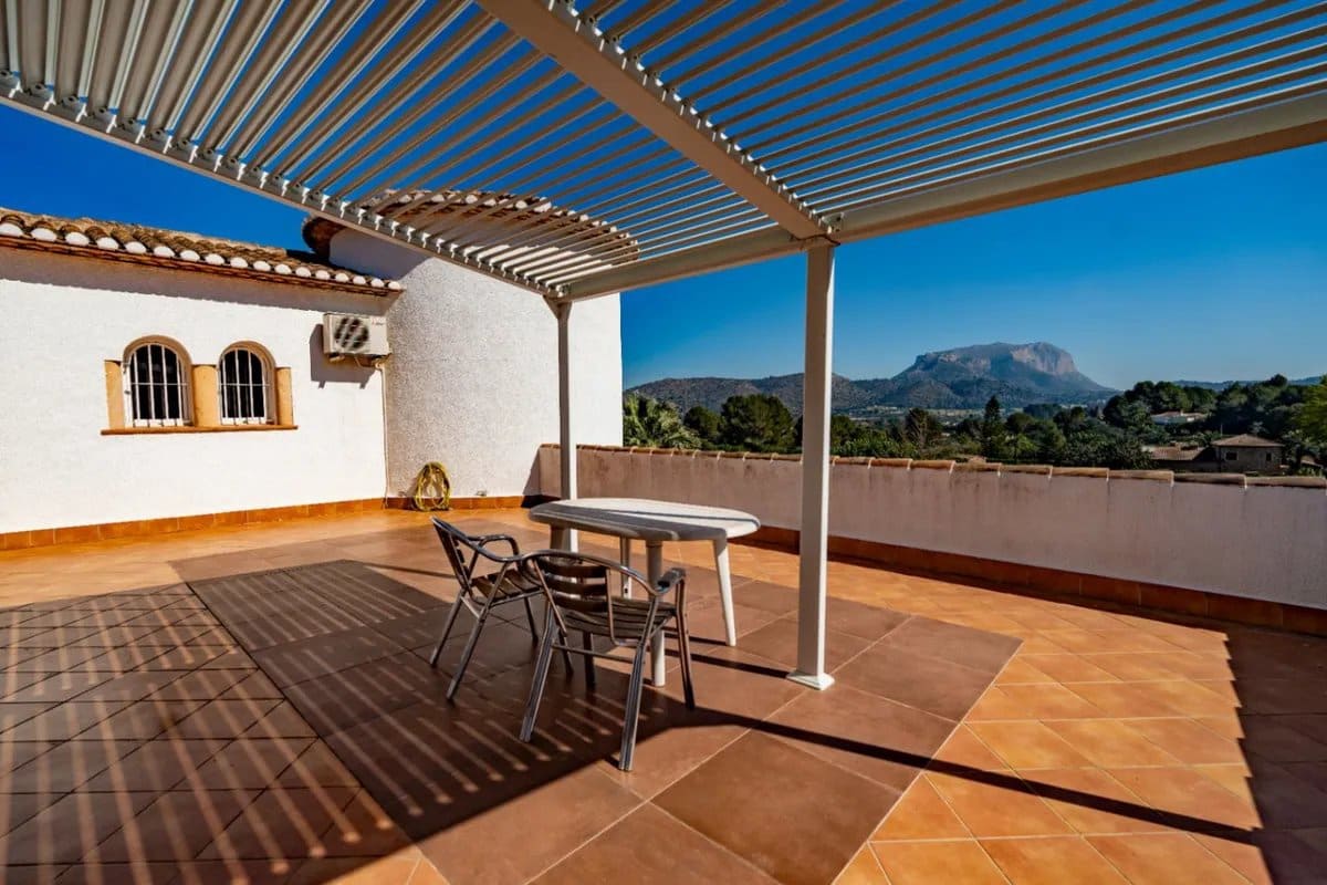 4 camera da letto Finca/Casa di Campagna in vendita in Denia con piscina - 1.350.000 € (Rif: 9930495)