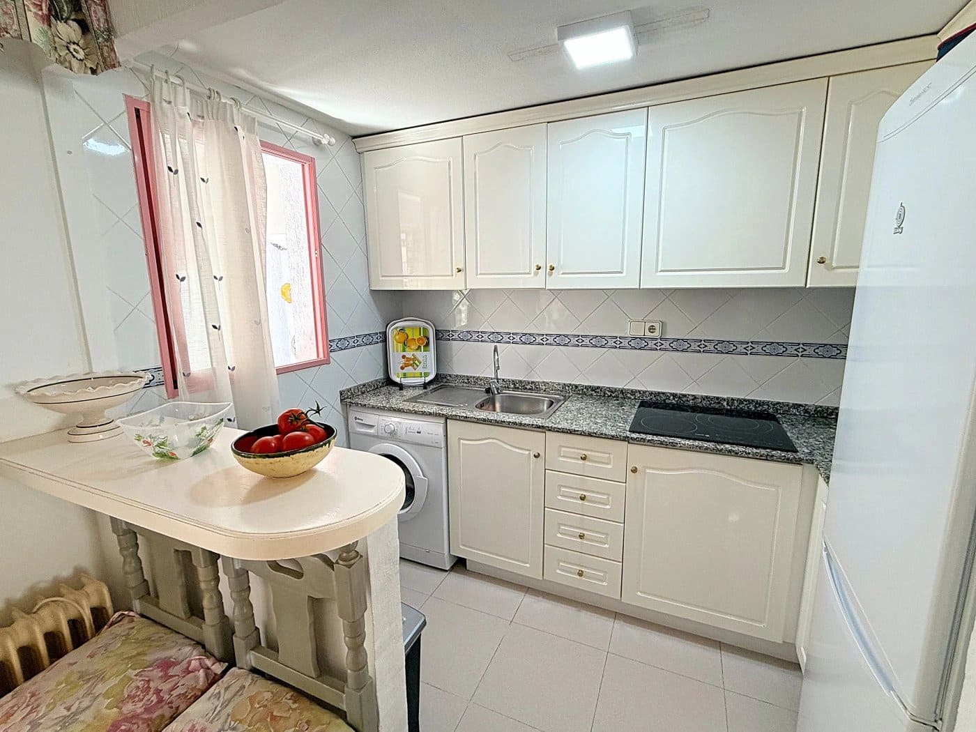 2 slaapkamer Appartement te koop in Calpe / Calp met zwembad - € 330.000 (Ref: 9930497)