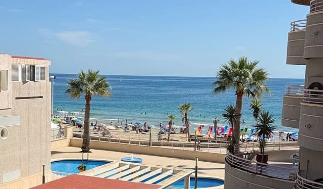 2 bedroom Apartment for sale in Calpe / Calp with pool - € 330,000 (Ref: 9930497)