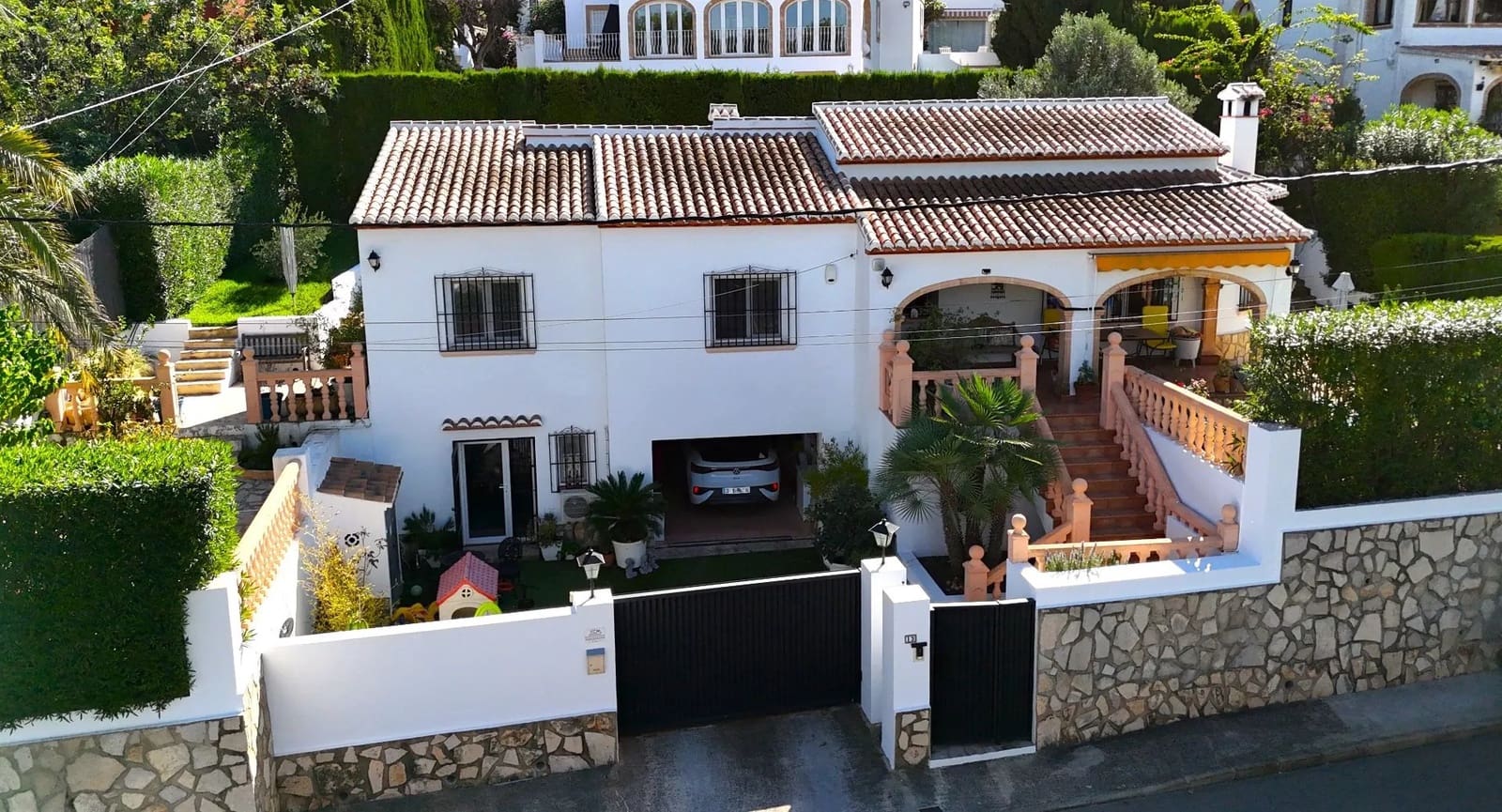 3 chambre Villa/Maison à vendre à Javea / Xabia avec piscine - 650 000 € (Ref: 9930499)