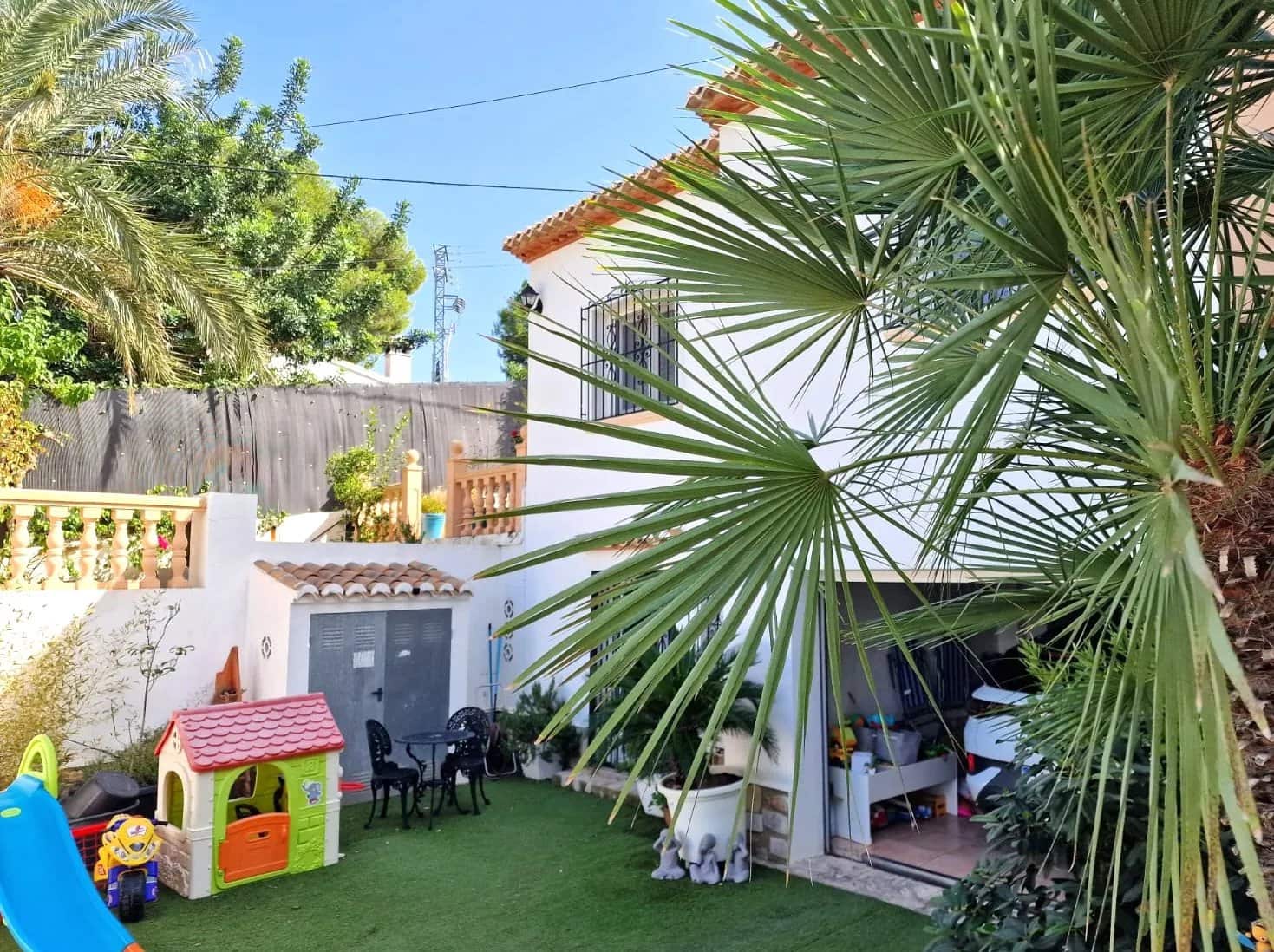 3 chambre Villa/Maison à vendre à Javea / Xabia avec piscine - 650 000 € (Ref: 9930499)