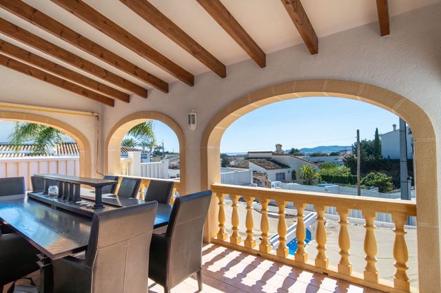 4 Zimmer Villa zu verkaufen in Javea / Xàbia mit Pool - 895.000 € (Ref: 9930503)