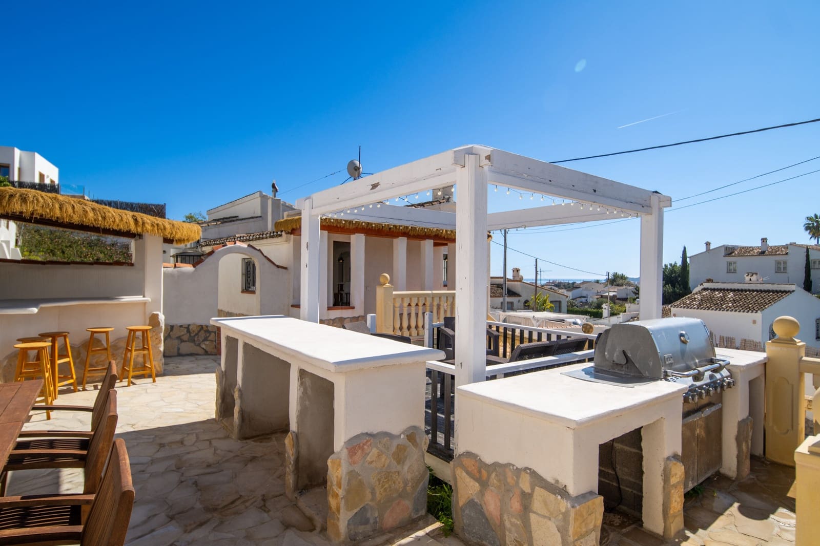 4 Zimmer Villa zu verkaufen in Javea / Xabia mit Pool - 895.000 € (Ref: 9930503)