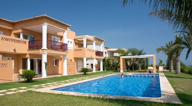 2 chambre Penthouse à vendre à Dénia avec piscine - 349 950 € (Ref: 9930511)