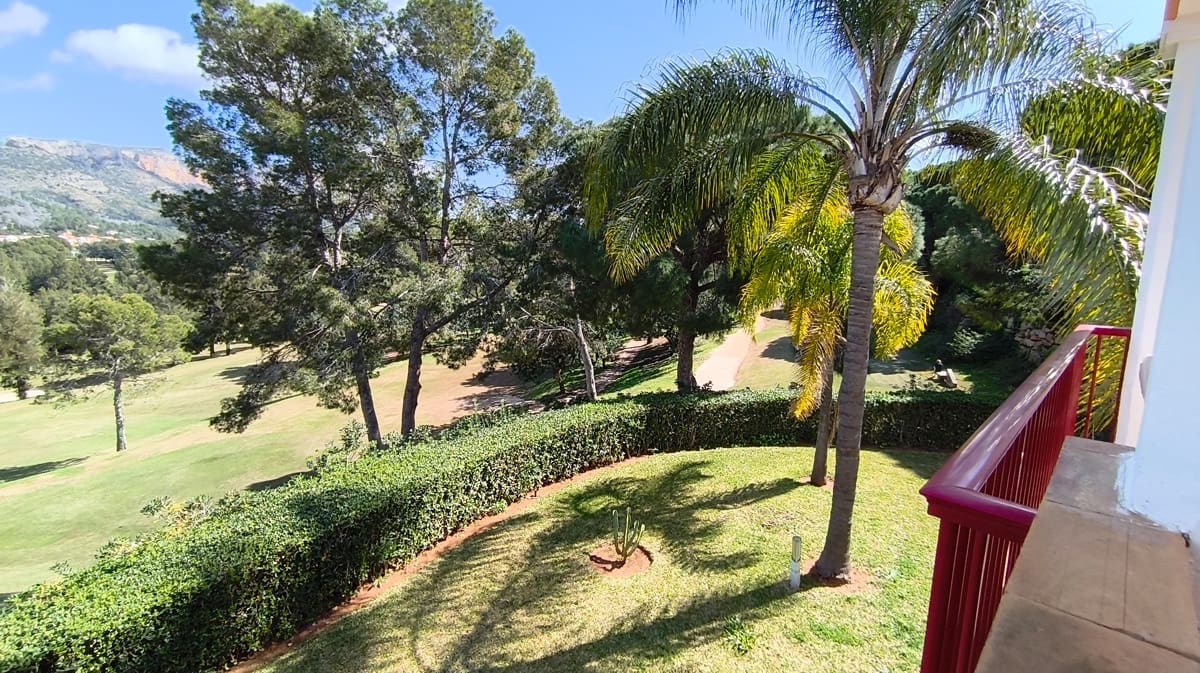 2 bedroom Penthouse for sale in Denia with pool - € 349,950 (Ref: 9930511)