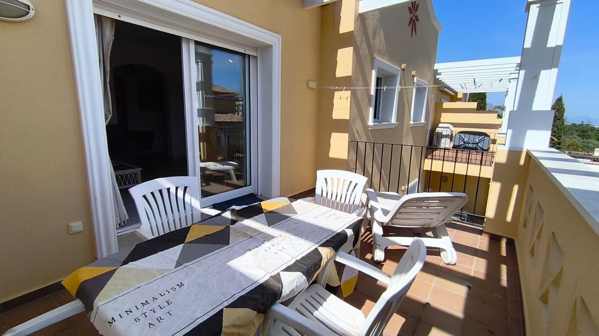2 bedroom Penthouse for sale in Denia with pool - € 220,000 (Ref: 9930512)