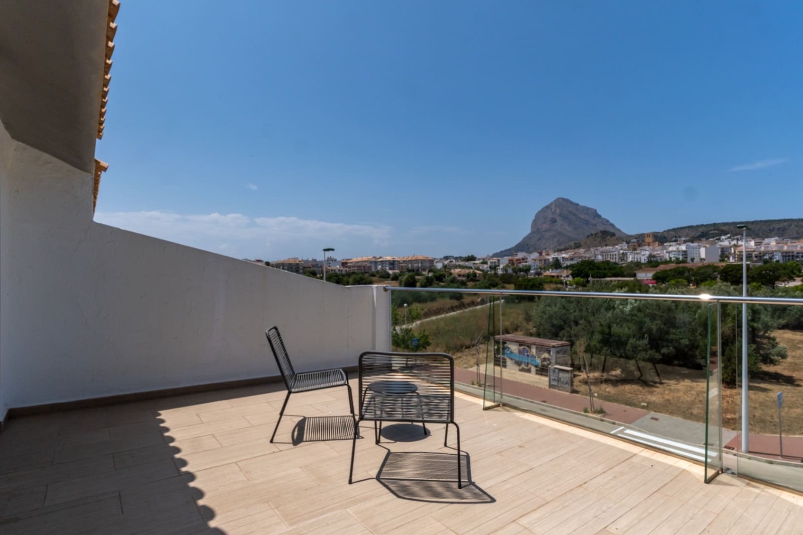 4 soveværelse Byhus til salg i Javea / Xabia med swimmingpool - € 609.000 (Ref: 9930525)