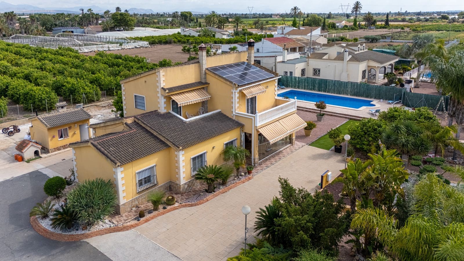 5 Zimmer Villa zu verkaufen in La Hoya mit Pool - 510.000 € (Ref: 9939648)