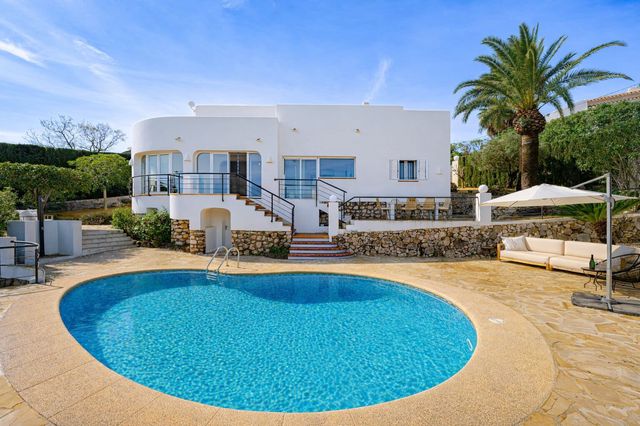 3 slaapkamer Villa te koop in Javea / Xàbia met zwembad - € 1.095.000 (Ref: 9939662)